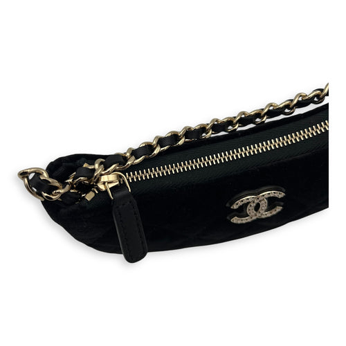 Chanel VIP Gift Crystal Quilted Black Crossbody Bag in Velvet, Gold hardware_8