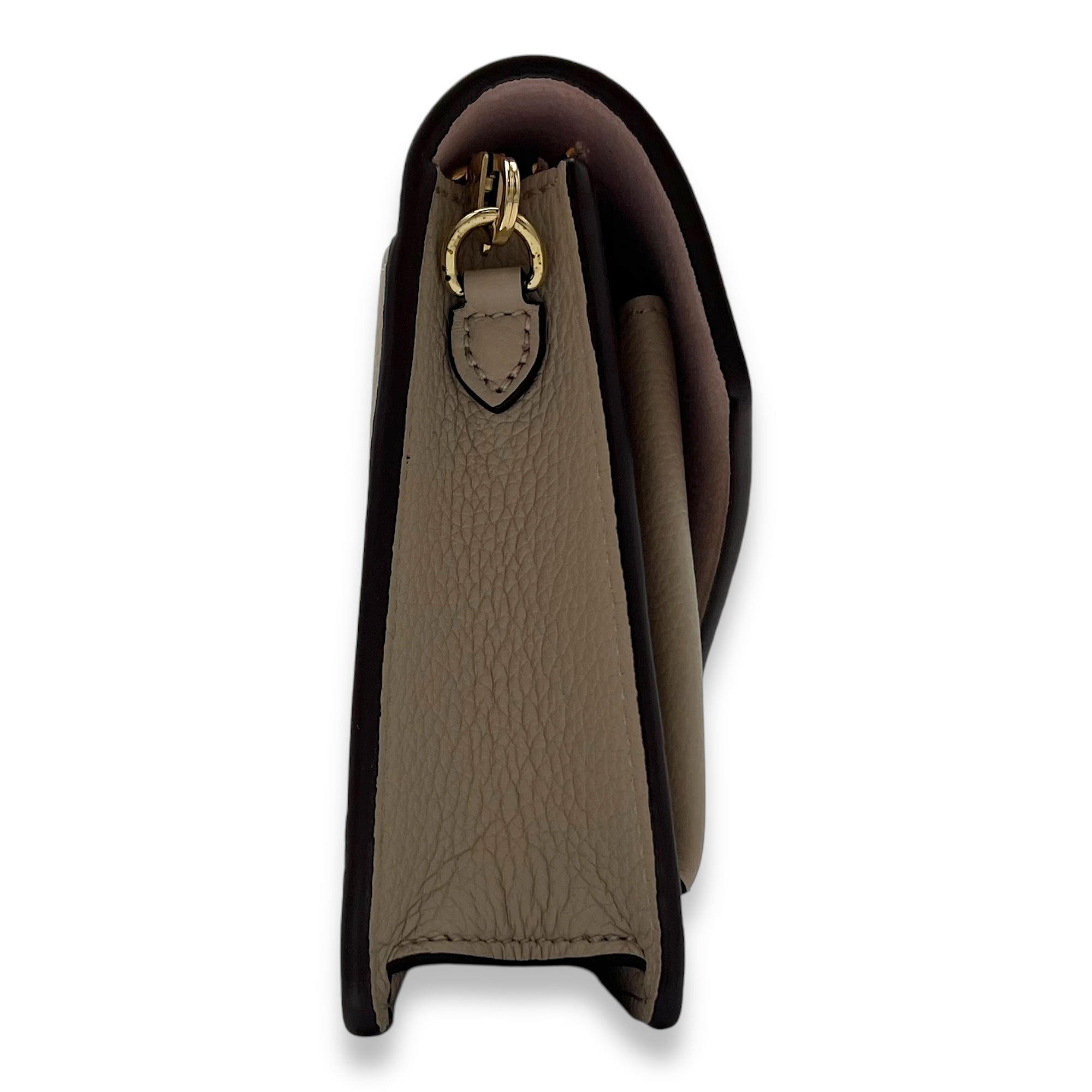 Louis Vuitton LockMe Wallet On Chain Beige in Calfskin, Gold hardware_4