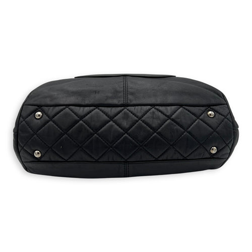 Chanel CC Tote Bag Black in Lambskin, Silver hardware_5