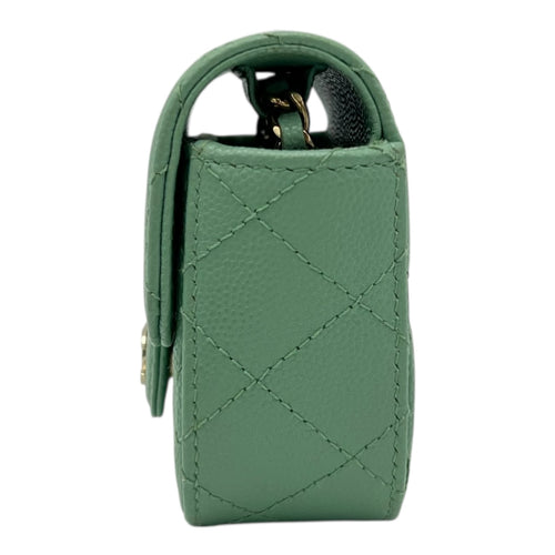 Chanel CC Green Card Wallet Crossbody in Caviar Leather, Gold hardware_4