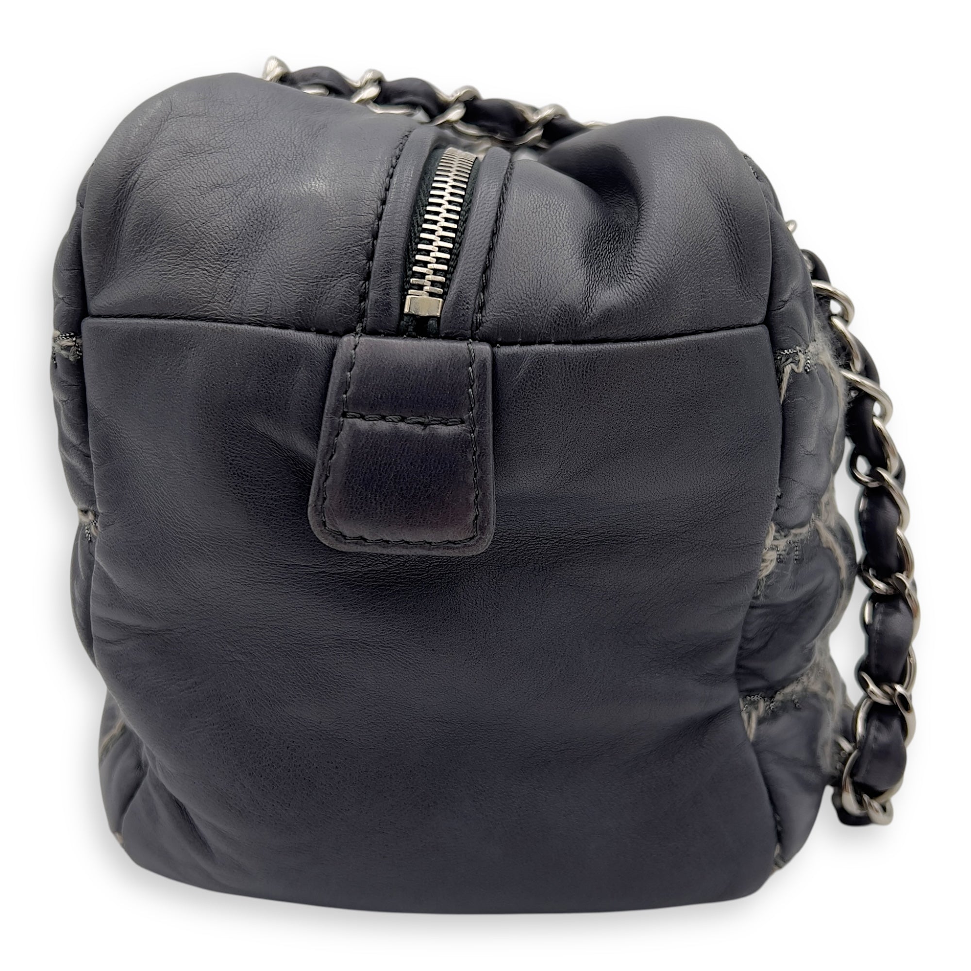 Chanel Double Stitch Bubble Grey Shoulder Bag in Tweed and Lambskin, Silver hardware_4