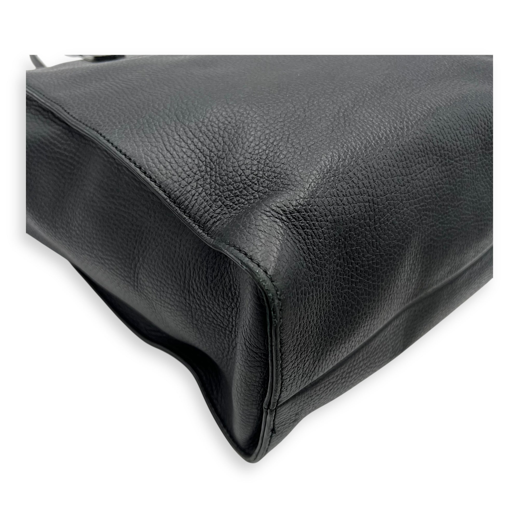 Gucci Interlocking G Tote Bag Black in Calfskin, Gold hardware_12
