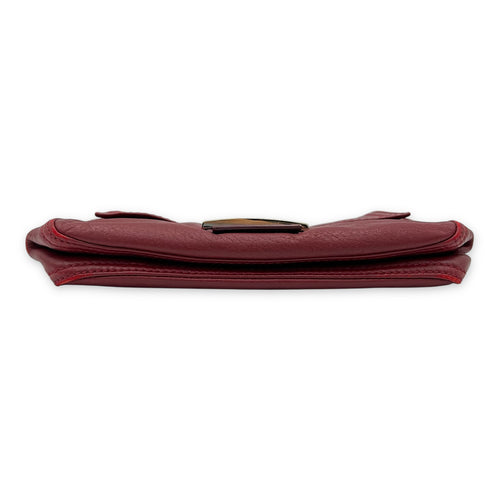 Fendi Baguette Shoulder Bag Red in Calfskin, Gold hardware_4