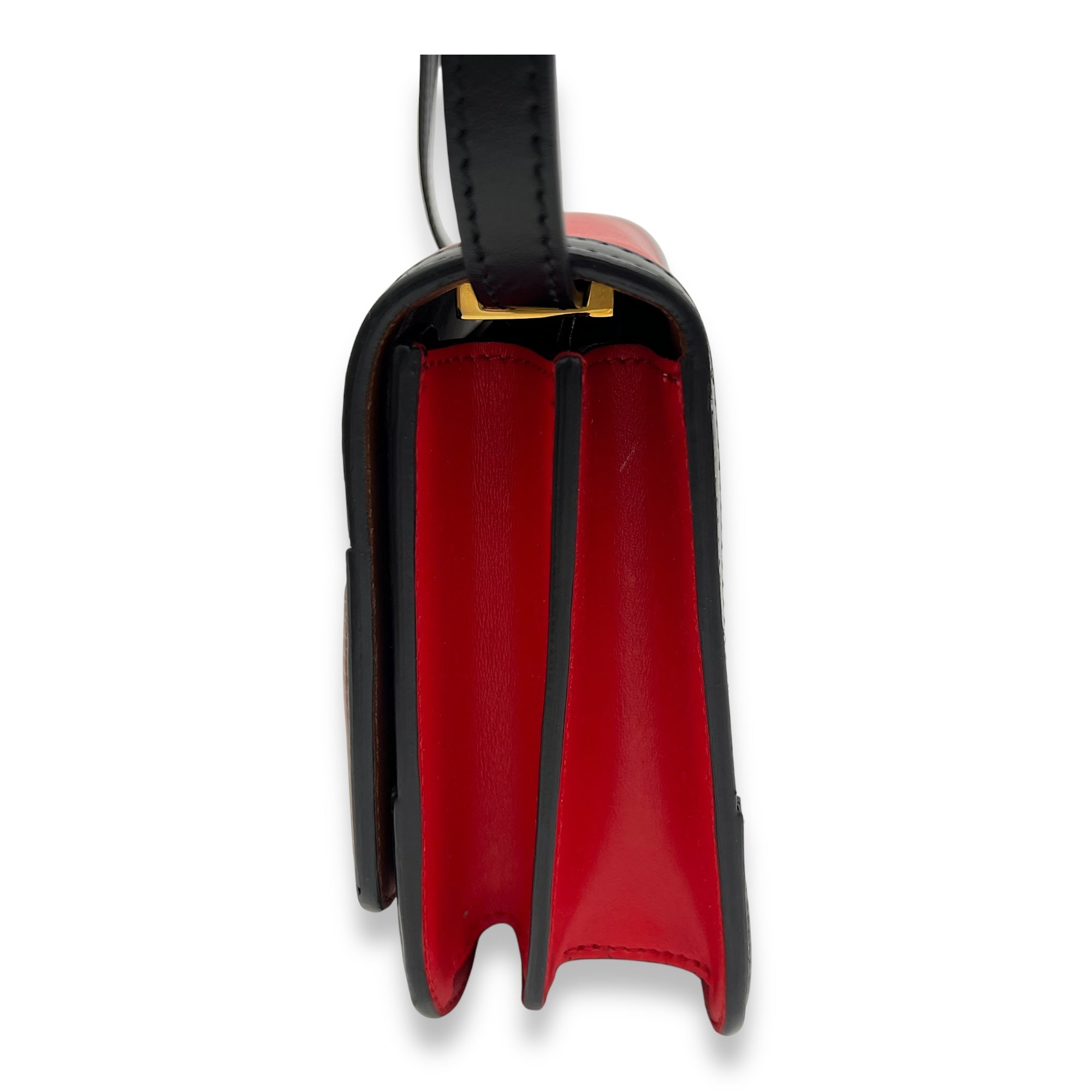 Burberry  TB Red Crossbody Bag in Calfskin, Gold hardware_4
