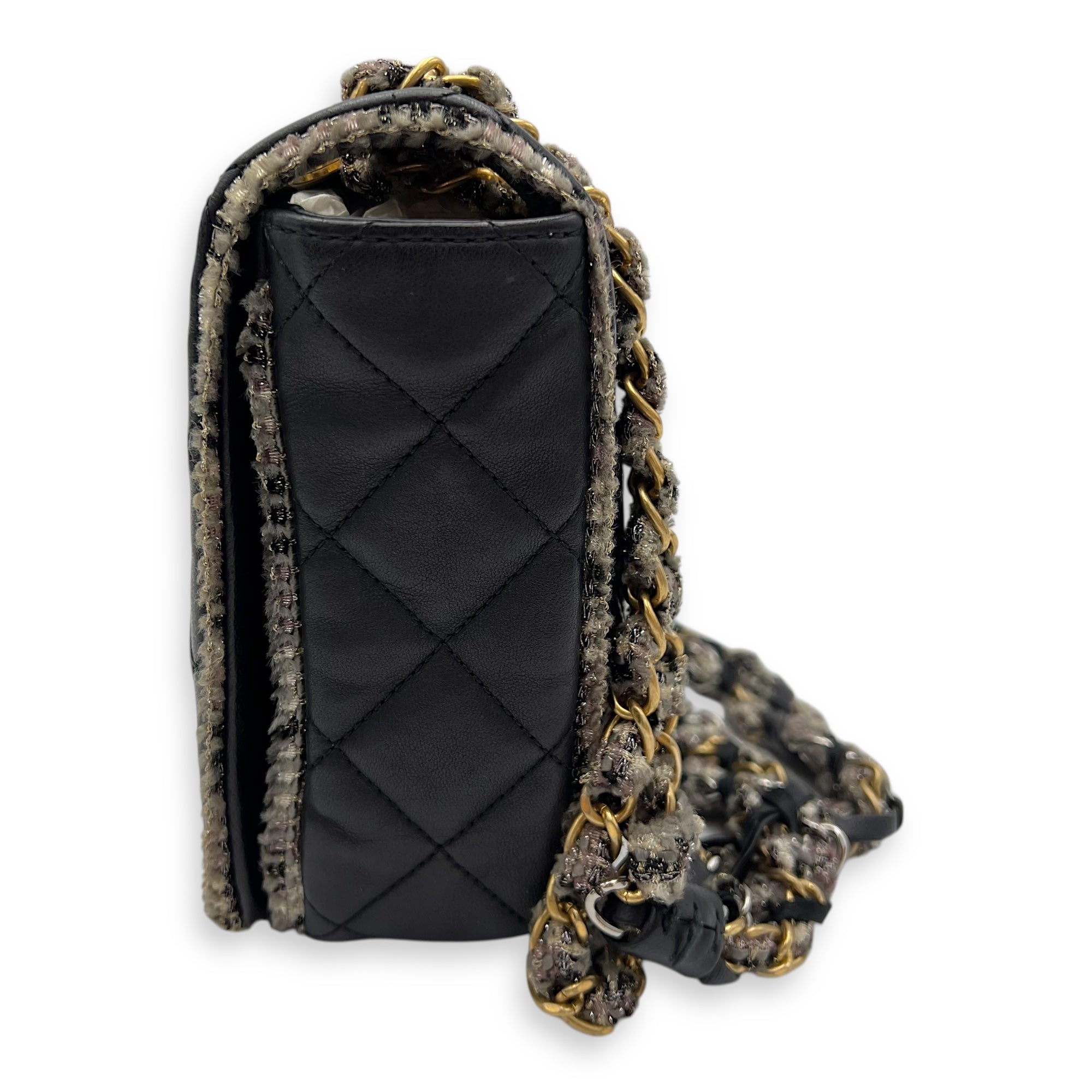 Chanel CC Crossbody Bag Black in Calfskin, Mixed hardware_4