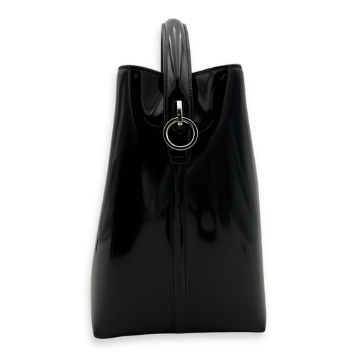 Saint Laurent Le 37 Bucket Bag Black in Patent Leather, Silver hardware_4