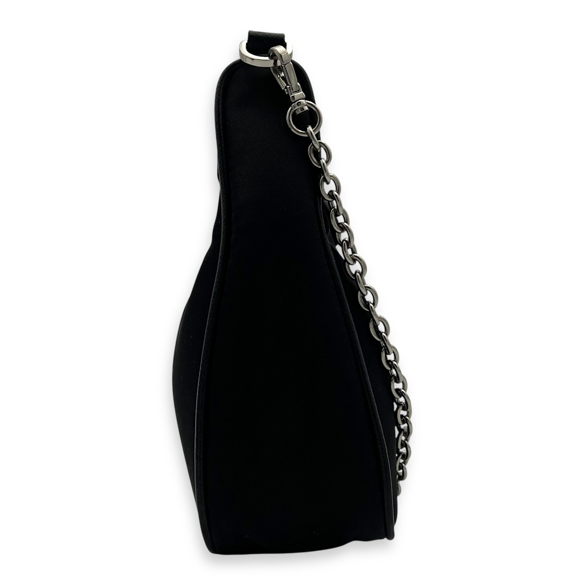 Prada Re-Edition 2005 Shoulder Bag Black in Nylon, Silver hardware_4