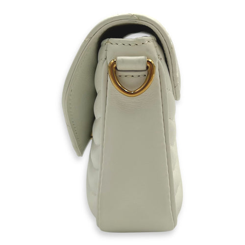 Louis Vuitton New Wave Crossbody Bag White in Calfskin, Gold hardware_4