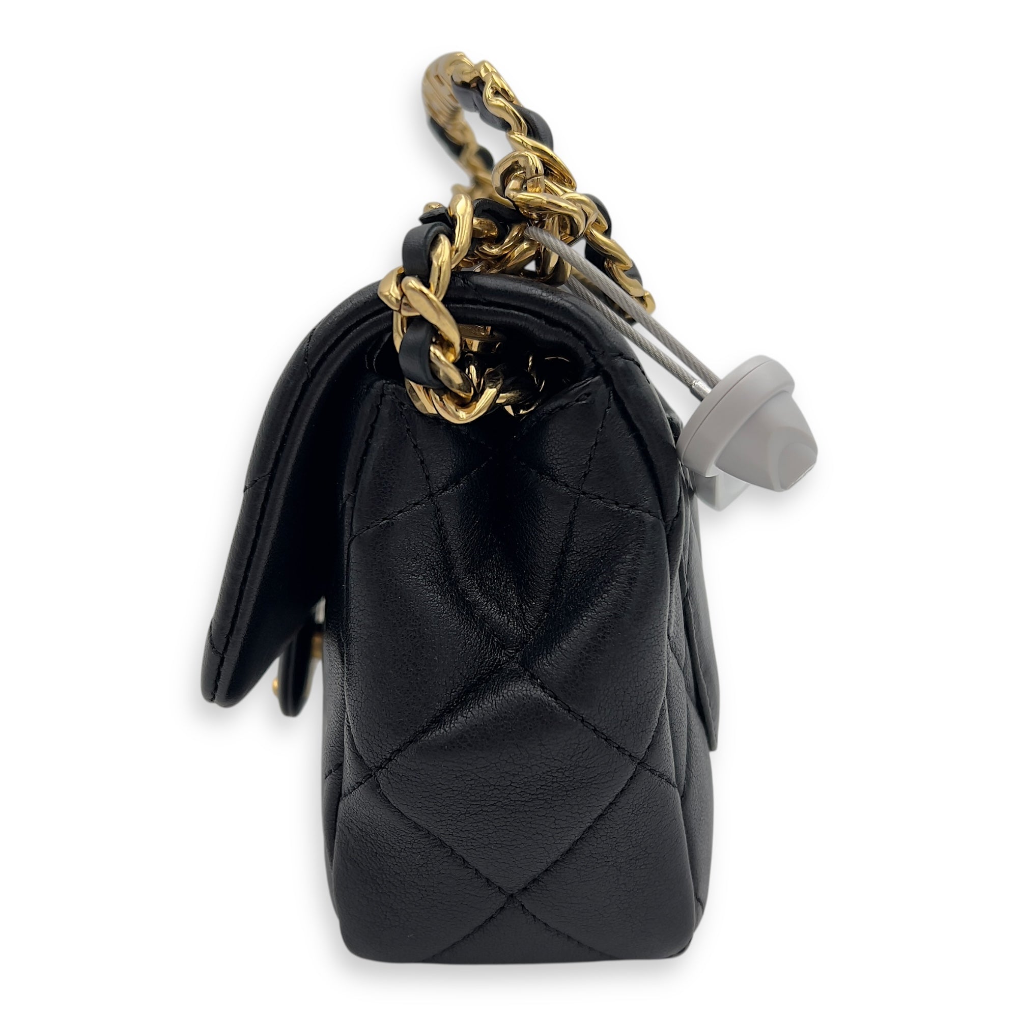 Chanel CC Flap  Top Handle Bag Black in Calfskin, Gold hardware_6