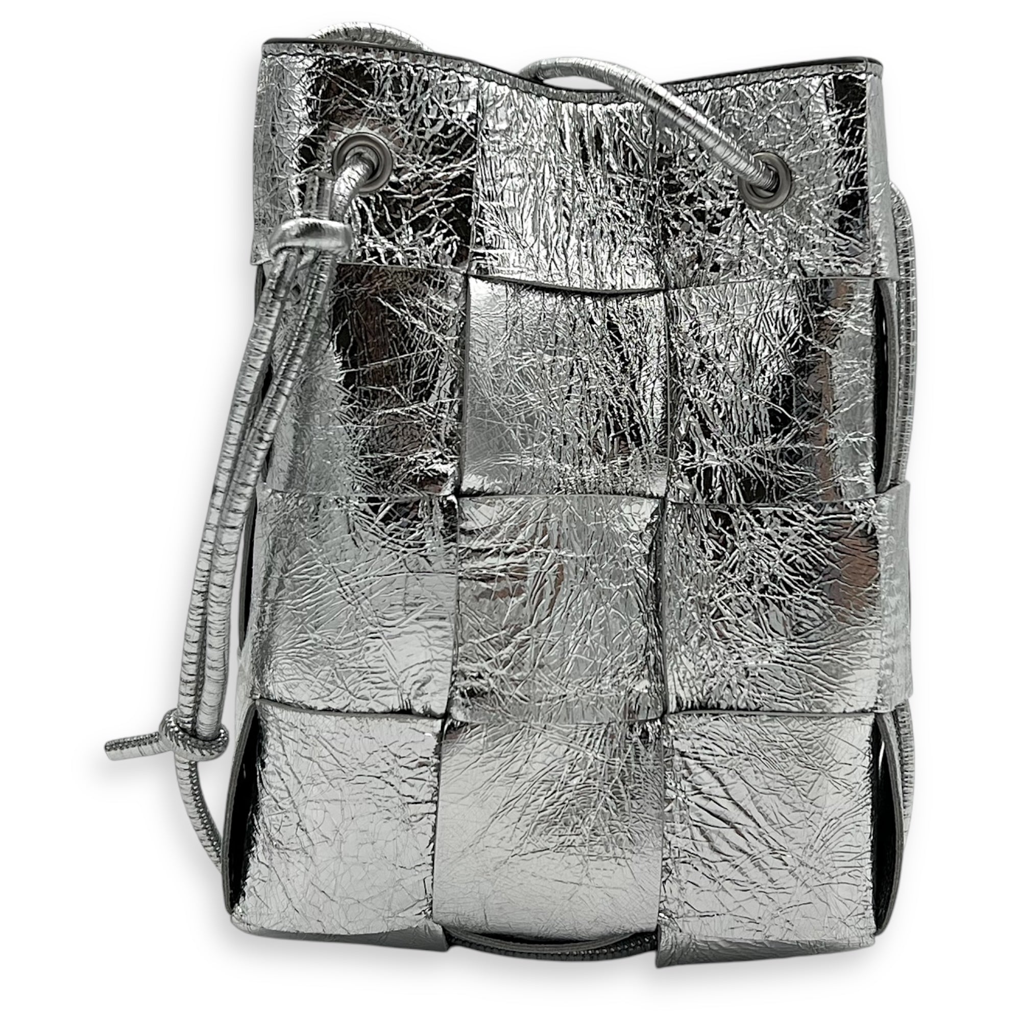 Bottega Veneta Cassette Backpack Silver in Calfskin, Silver hardware_4