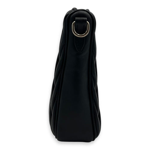 Miu Miu Matelassé Shoulder Bag Black in Lambskin, Silver hardware_4