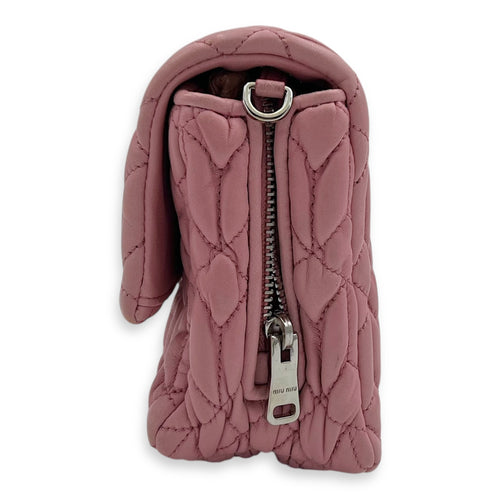 Miu Miu Matelassé Shoulder Bag Pink in Lambskin, Silver hardware_4