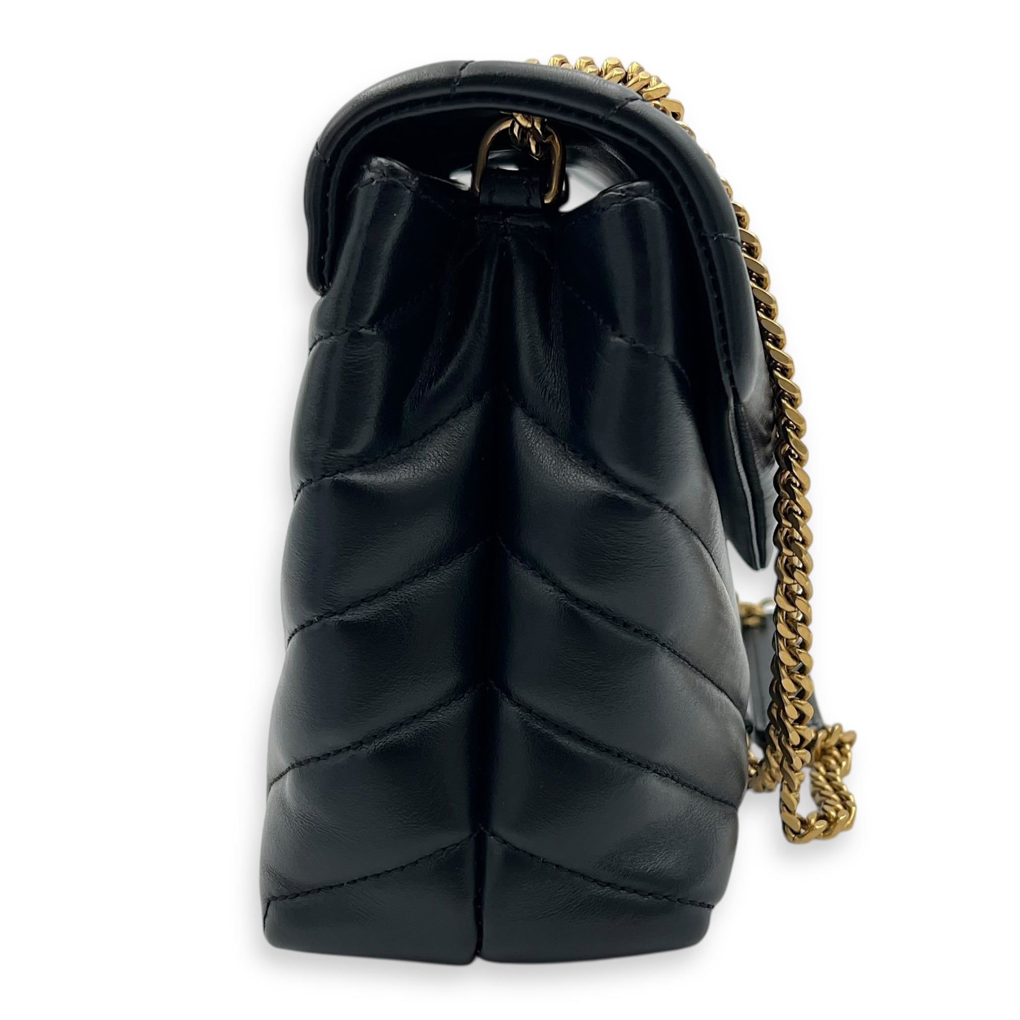 Saint Laurent Loulou Small Black Shoulder Bag in Calfskin, Gold hardware_4