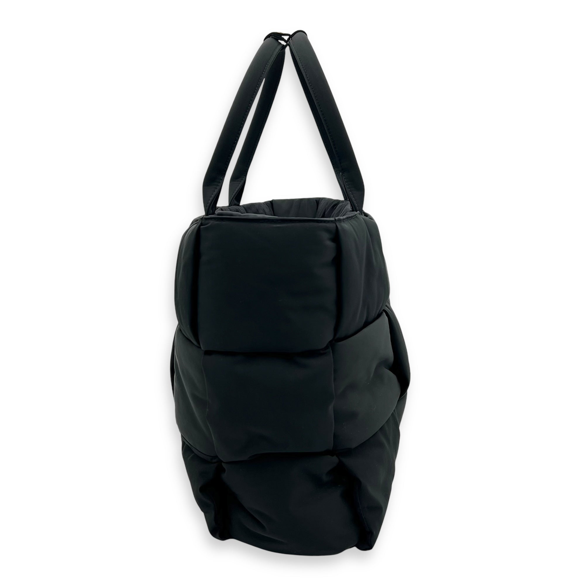 Bottega Veneta Arco Black Tote Bag in Nylon, Gold hardware_4