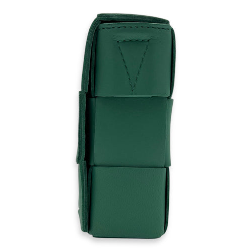 Bottega Veneta Cassette Crossbody Bag Green in Calfskin, Gold hardware_4