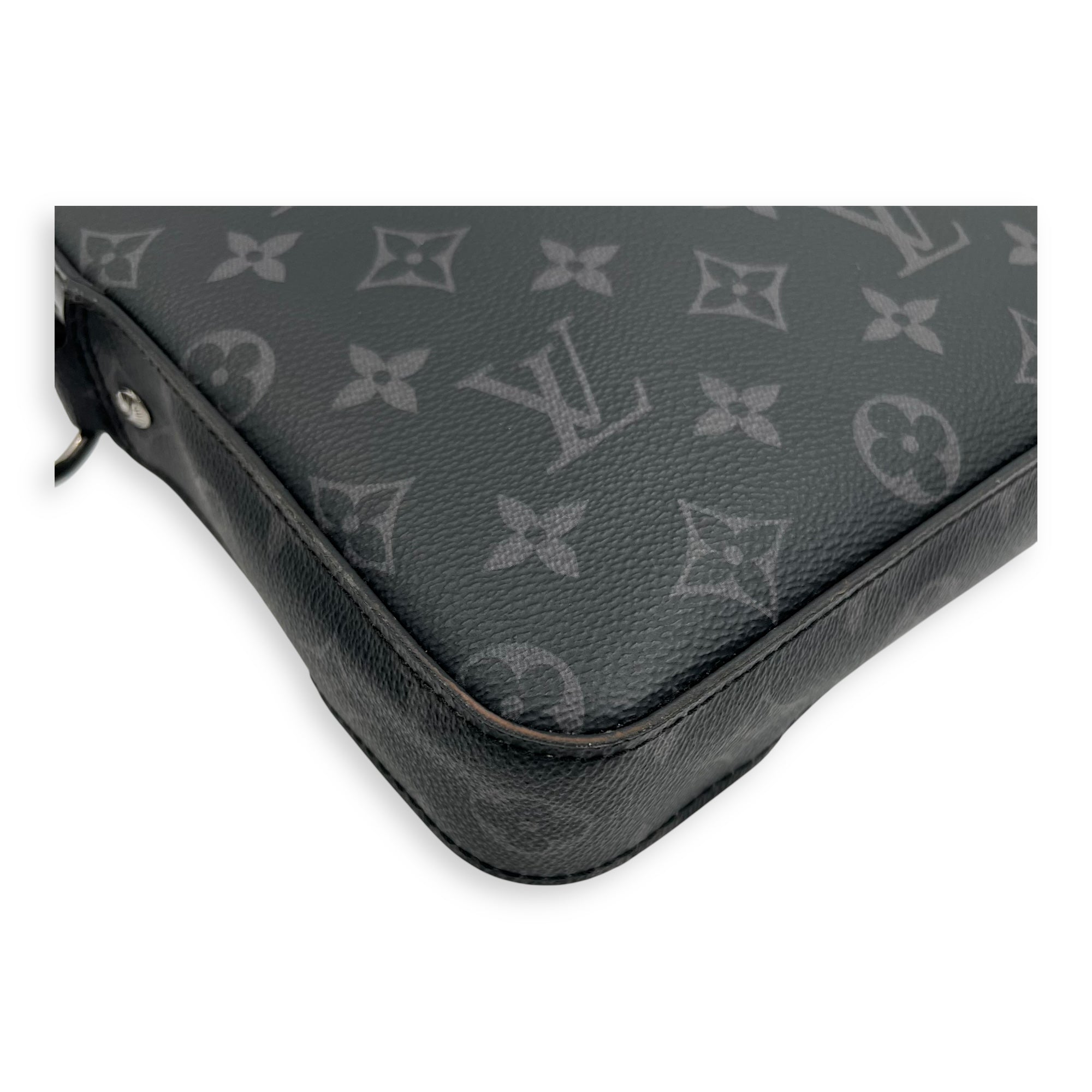 Louis Vuitton Trio Messenger Grey in Monogram Coated Canvas, Silver hardware_14