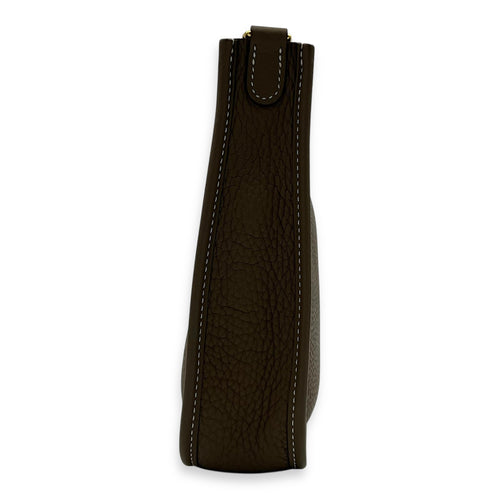 Hermès Evelyne TPM Etoupe Crossbody Bag in Clemence, Gold hardware_4