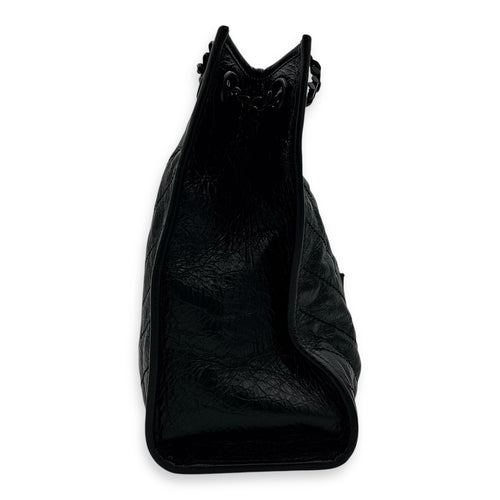 Saint Laurent Niki Tote Bag Black in Calfskin, Lacquered Metal hardware_4