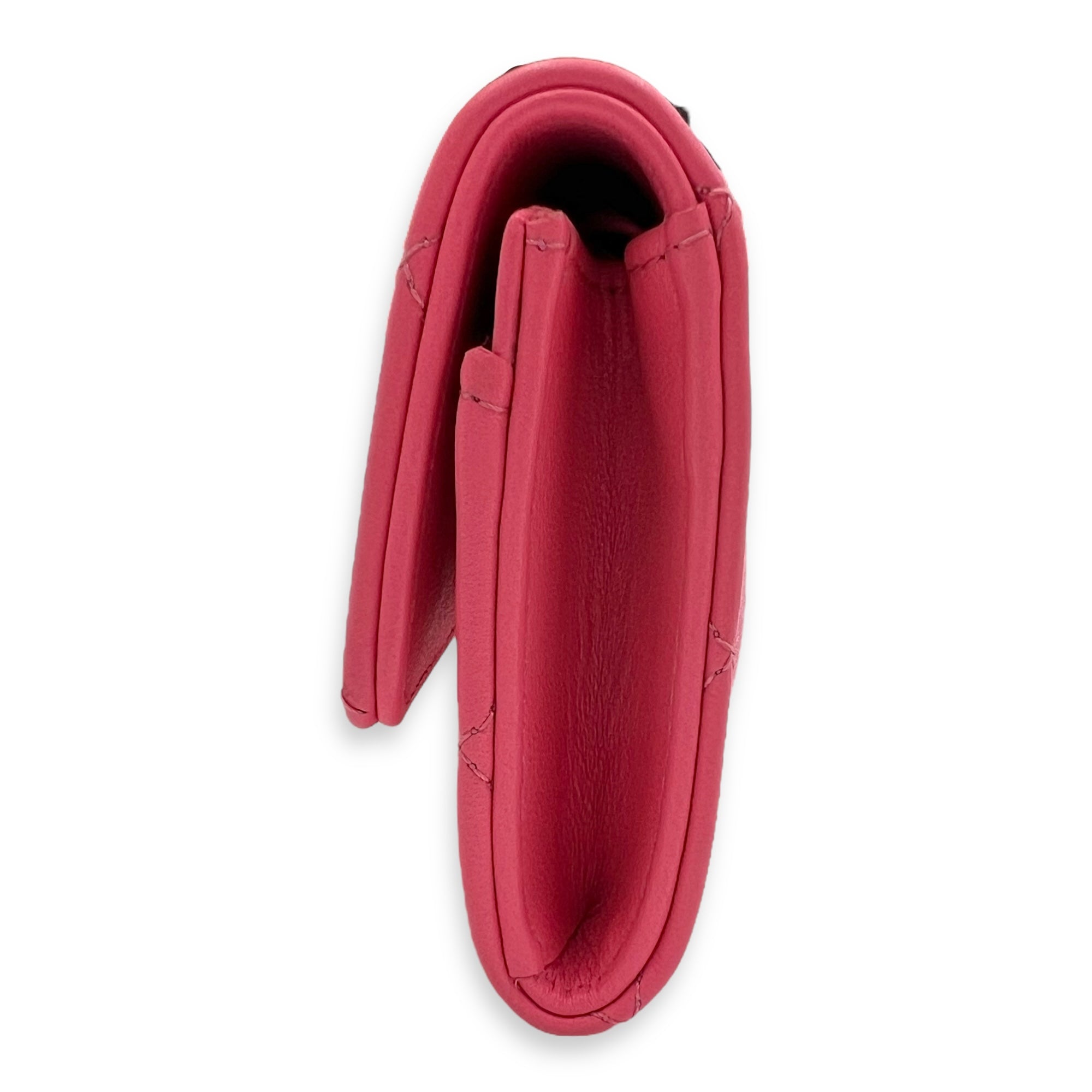 Chanel CC Pink Card Holder in Lambskin, Silver hardware_4