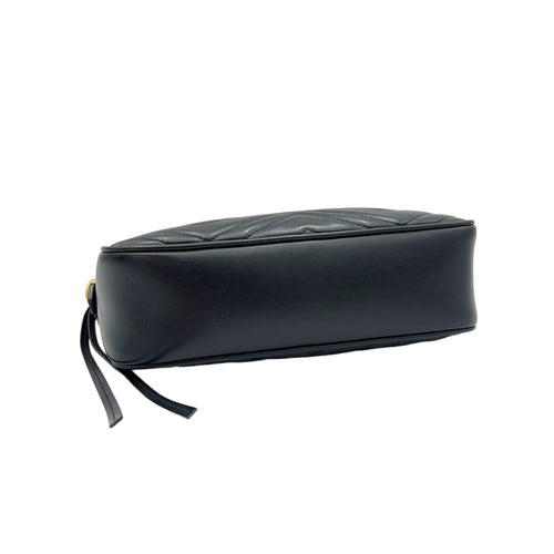 GG Marmont Small Black Crossbody Bag in Calfskin, Gold hardware