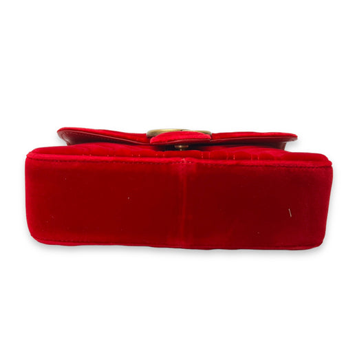 GG Marmont Mini Red Shoulder Bag in Velvet, Gold hardware