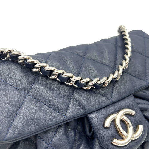 Chain Around Blue Crossbody Bag in Lambskin, Silver hardware