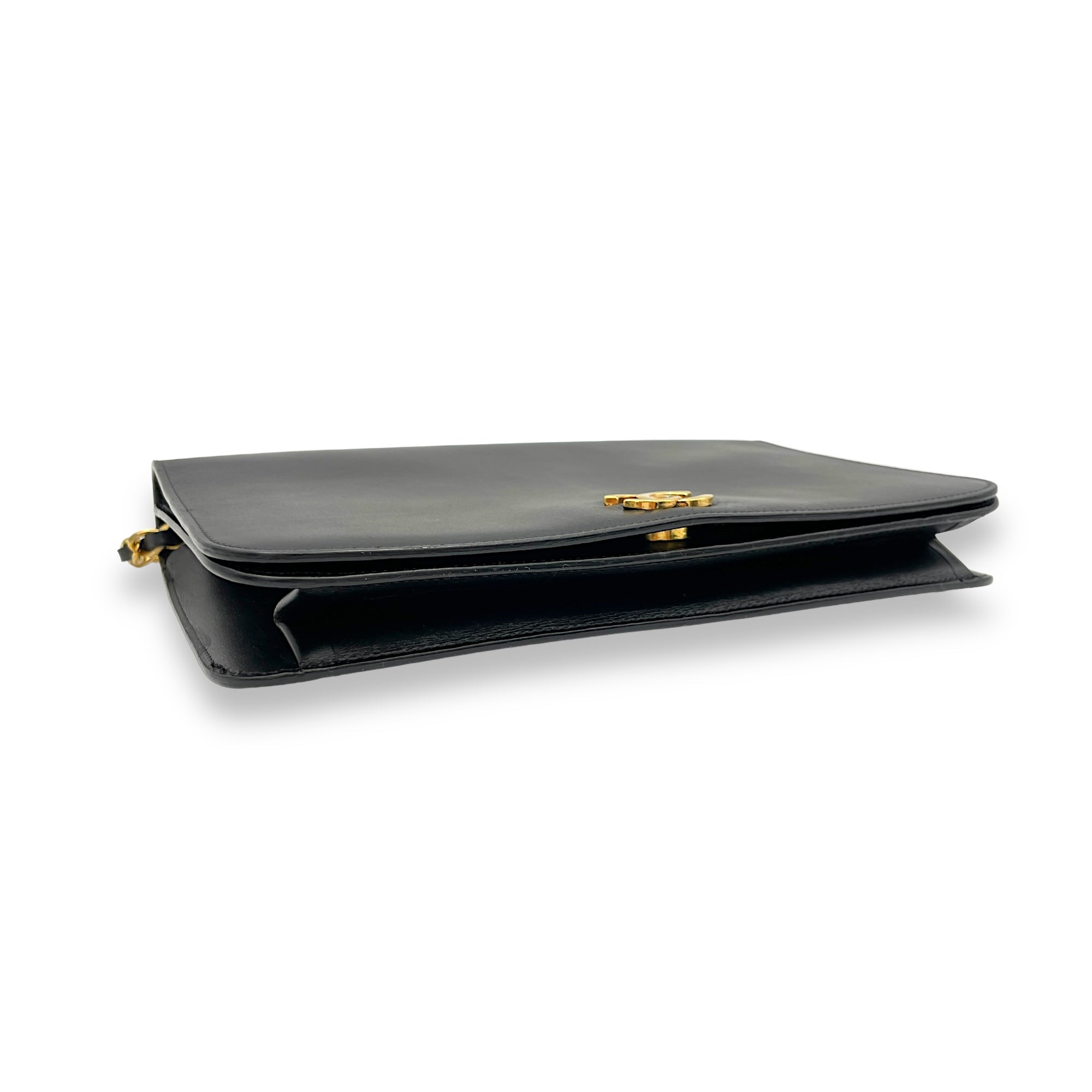 Vintage Mademoiselle Black Shoulder Bag in Calfskin, Gold hardware