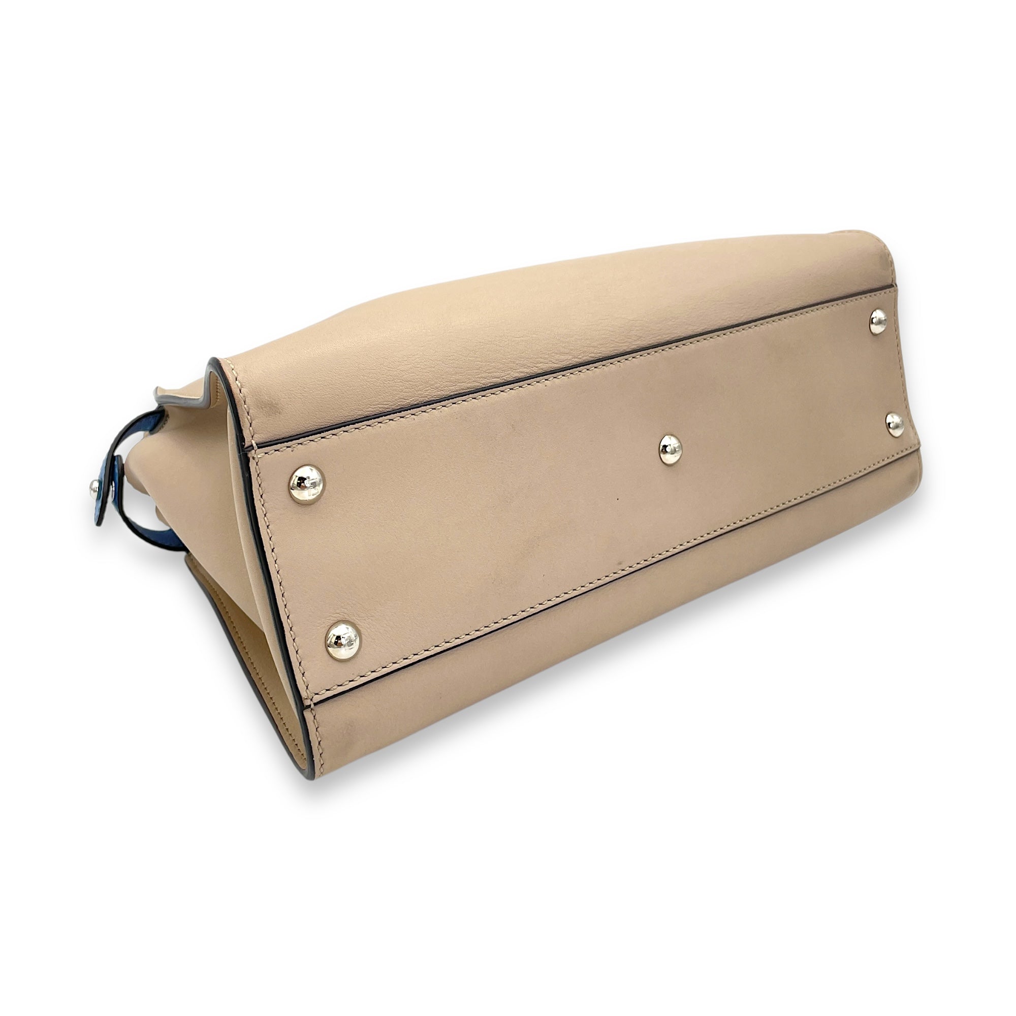 Peekaboo Medium Beige Top Handle Bag in Calfskin, Silver hardware