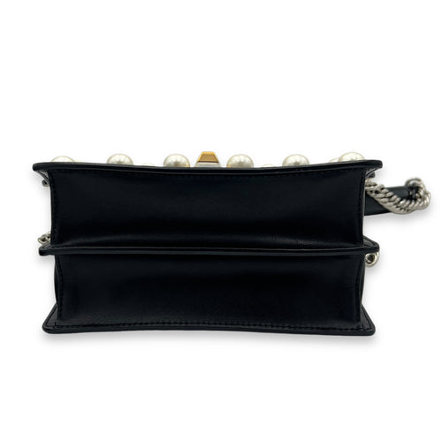 Pearl Kan I Small Crossbody bag in Calfskin, Silver Hardware