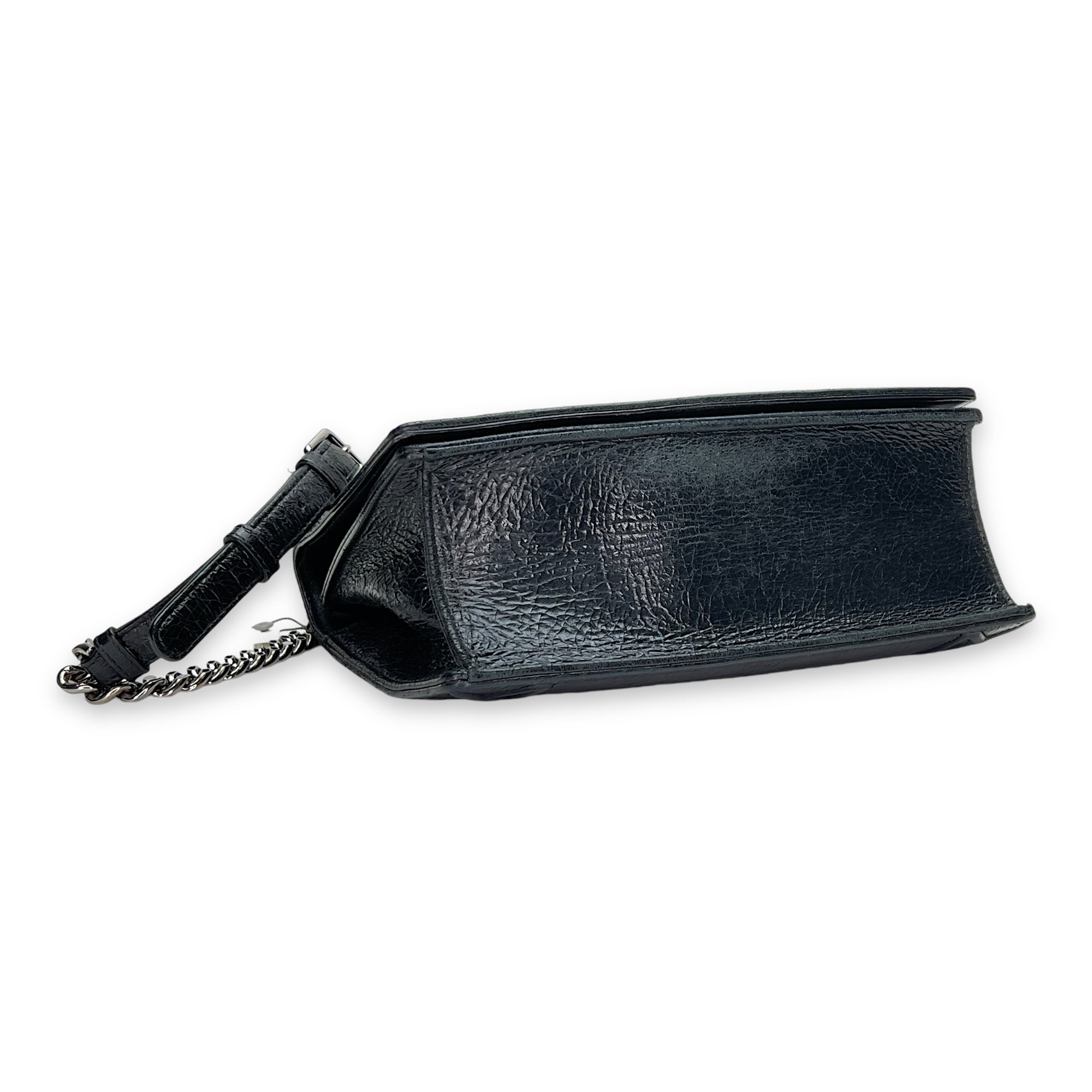 Diorama Medium Shoulder bag in Distressed leather, Silver Hardware