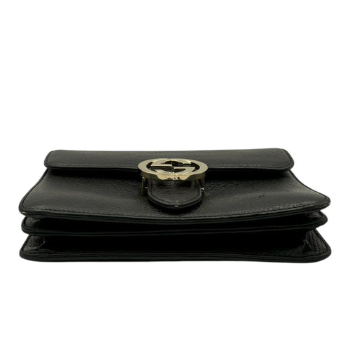 Interlocking G Shoulder Bag Black in Calfskin, Gold hardware