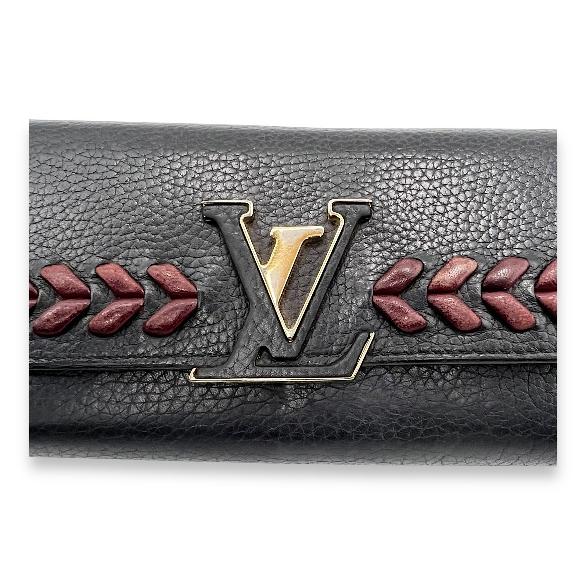 Louis Vuitton Capucines Long Black Wallet in Calfskin, Gold hardware_5