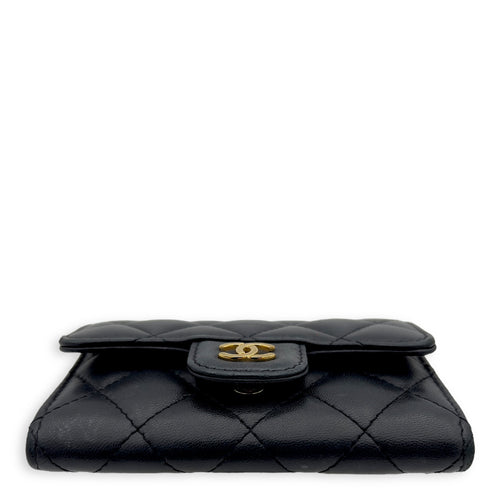 Chanel Classic Wallet Black in Lambskin, Gold hardware_7