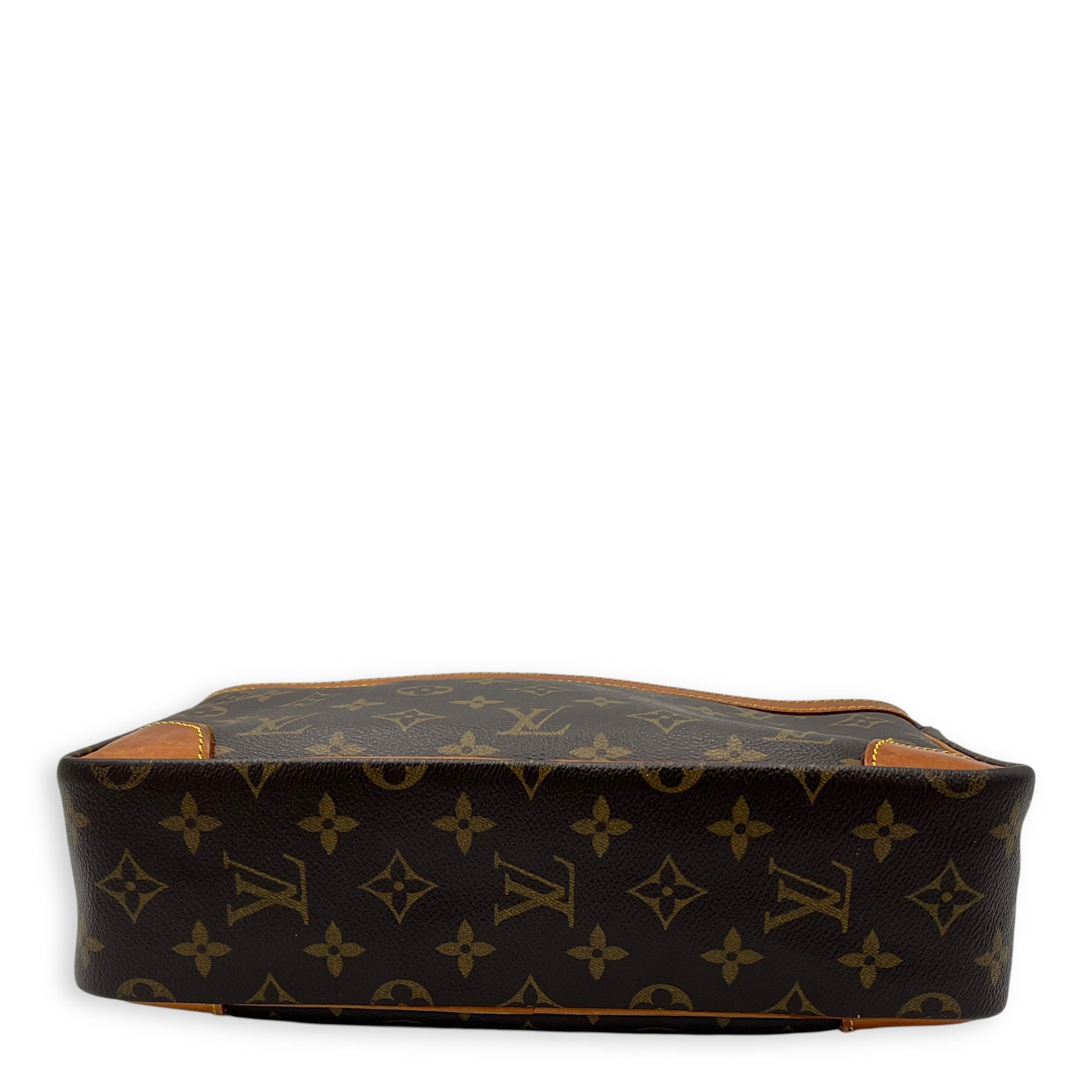 Louis Vuitton Trocadero Crossbody Bag Brown in Monogram Coated Canvas, Gold hardware_5