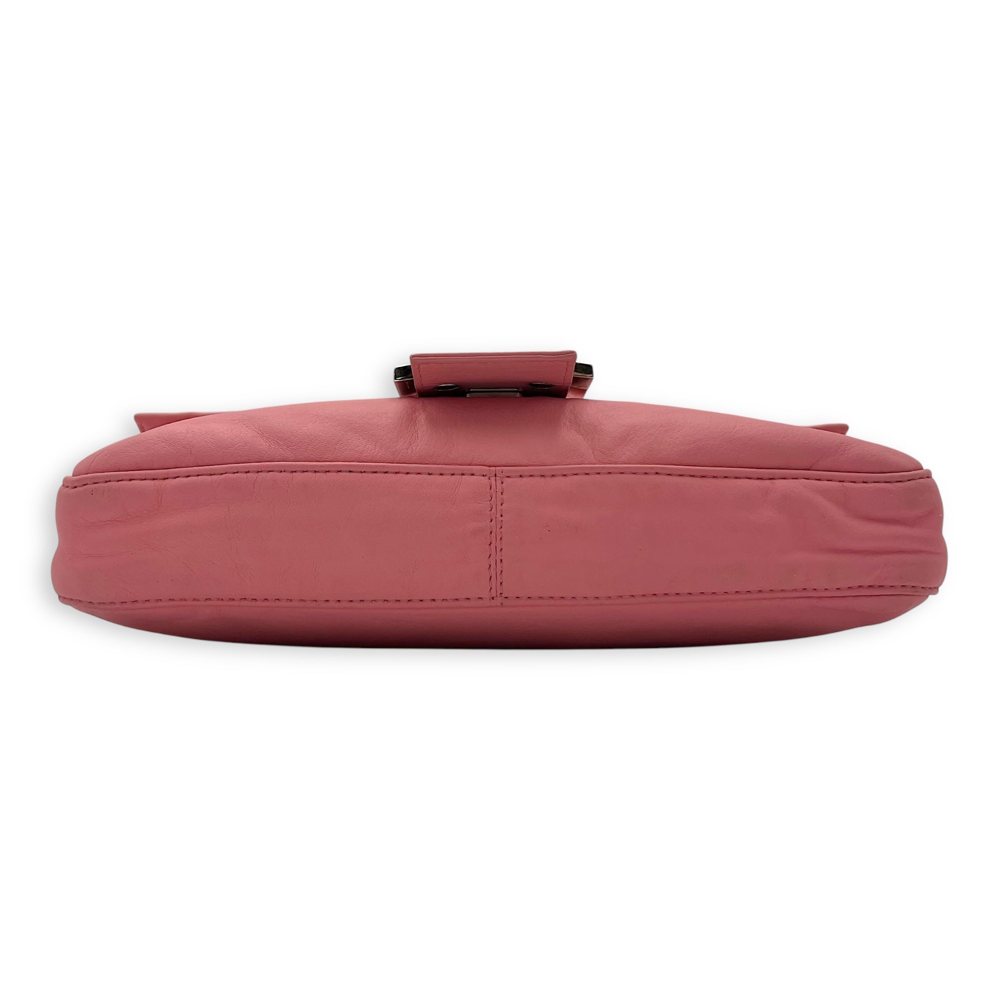 Fendi Baguette Shoulder Bag Pink in Calfskin, Silver hardware_5