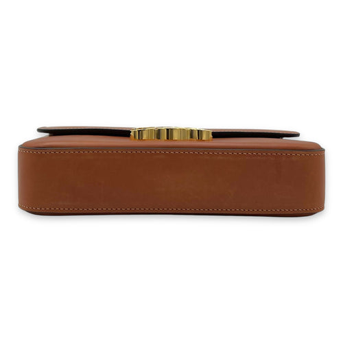 Celine Triomphe Shoulder Bag Brown in Calfskin, Gold hardware_5