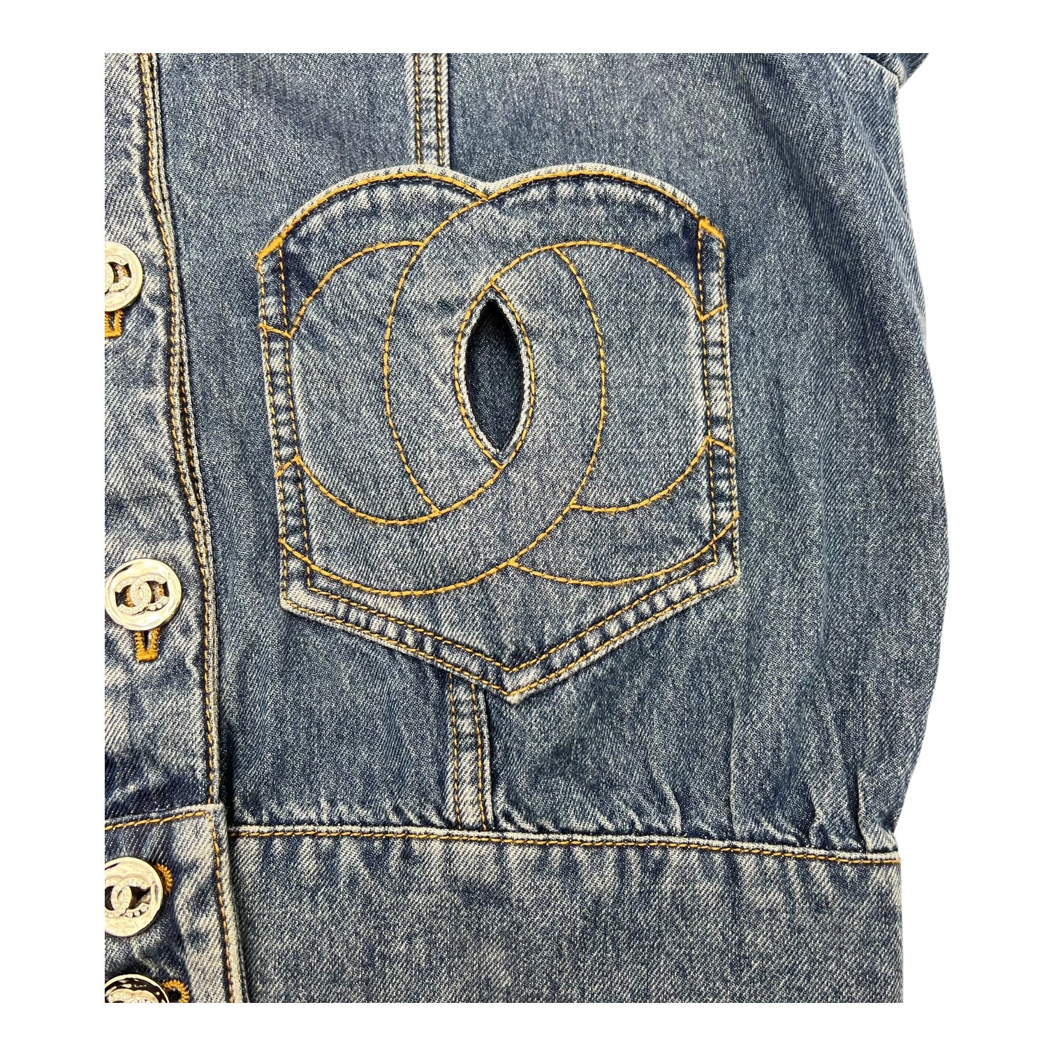 Chanel 24P Denim Jacket CC Heart Ready-To-Wear FR36 Blue in Denim, Silver hardware_3