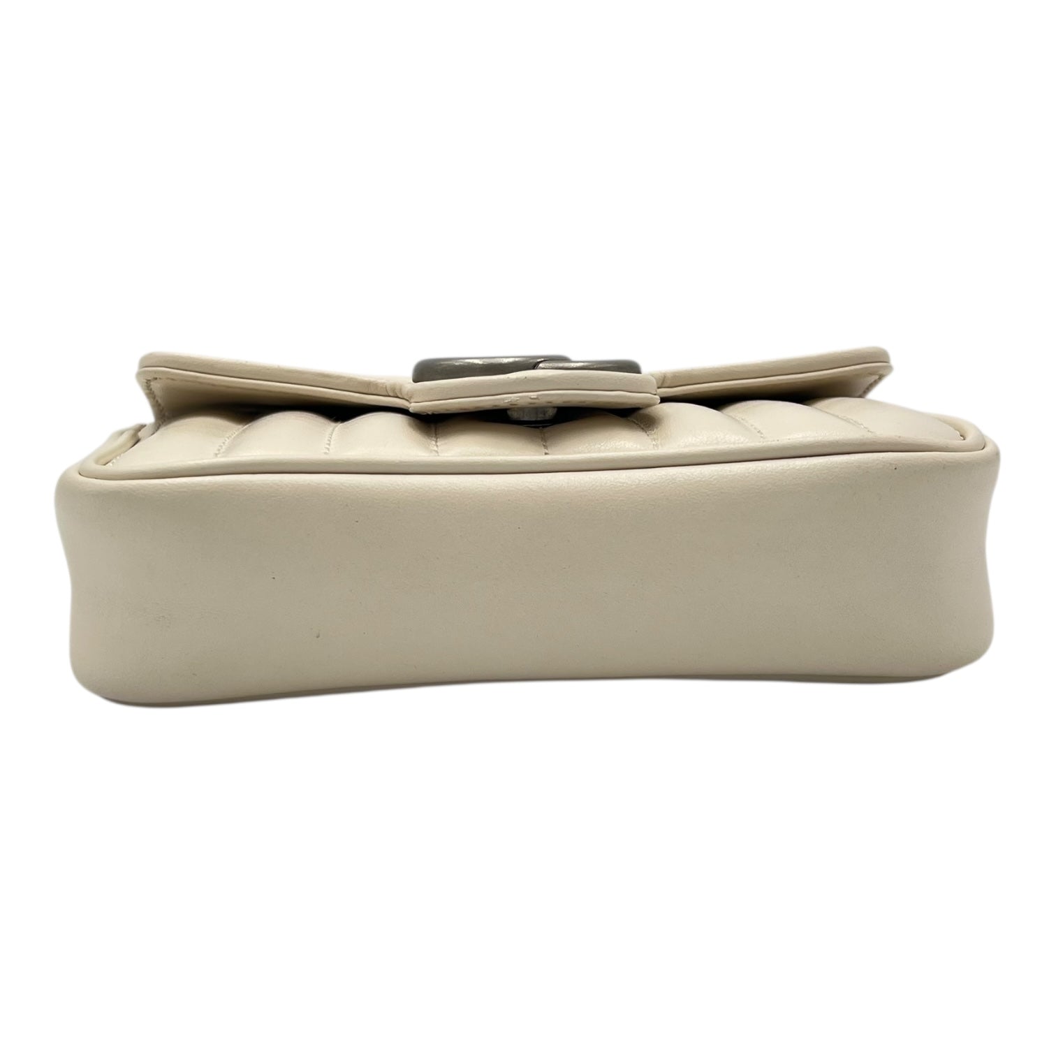 Gucci GG Marmont Crossbody Bag Super Mini White in Calfskin, Silver hardware_5