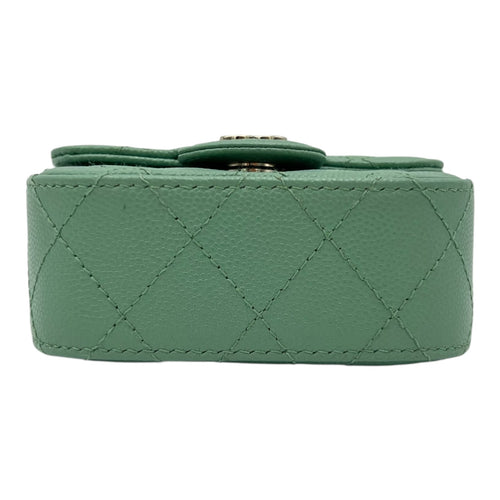 Chanel CC Green Card Wallet Crossbody in Caviar Leather, Gold hardware_5