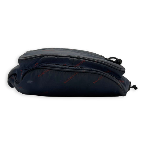 Balenciaga Logo Belt Bag Black in Nylon, Silver hardware_5