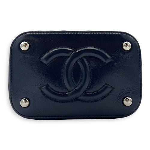 Chanel Vanity Crossbody Bag Blue in Rattan, Gold hardware_5