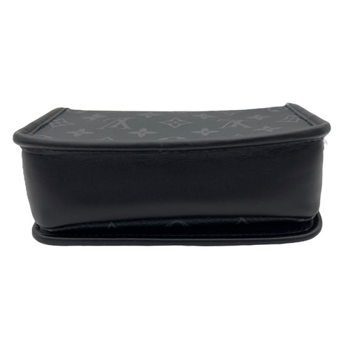 Louis Vuitton Bosphore Wearable wallet Eclipse Crossbody Bag in Monogram Coated Canvas, black hardware_5