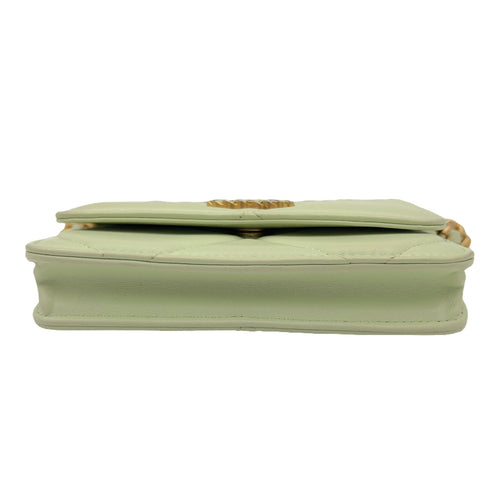Chanel C19 Wallet On Chain Green in Lambskin, Mixed hardware_7