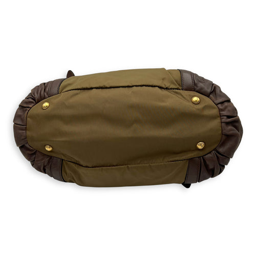 Prada Vintage Top Handle Bag Green in Nylon, Gold hardware_5