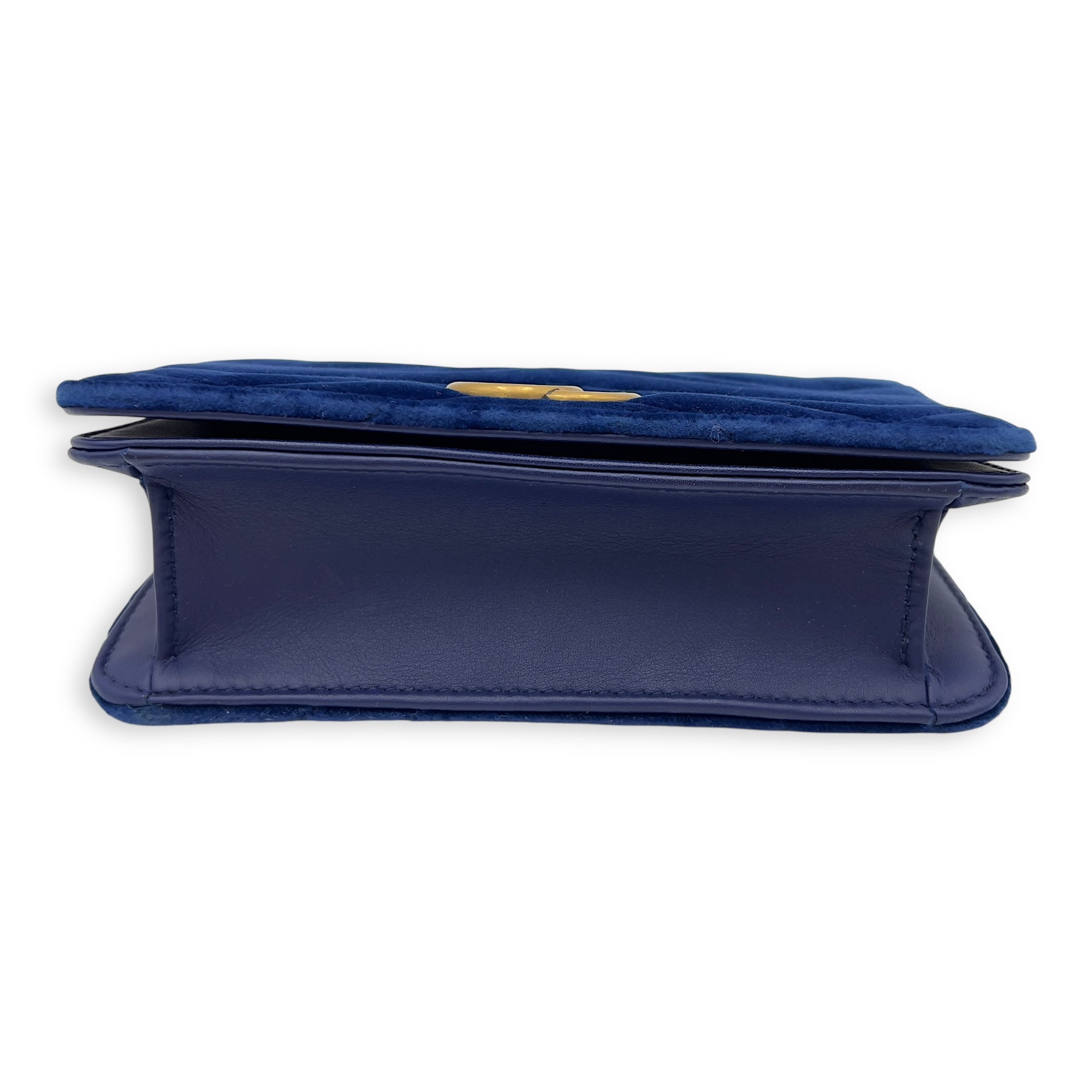 Gucci GG Marmont Mini Blue Crossbody Bag in Velvet, Gold hardware_4