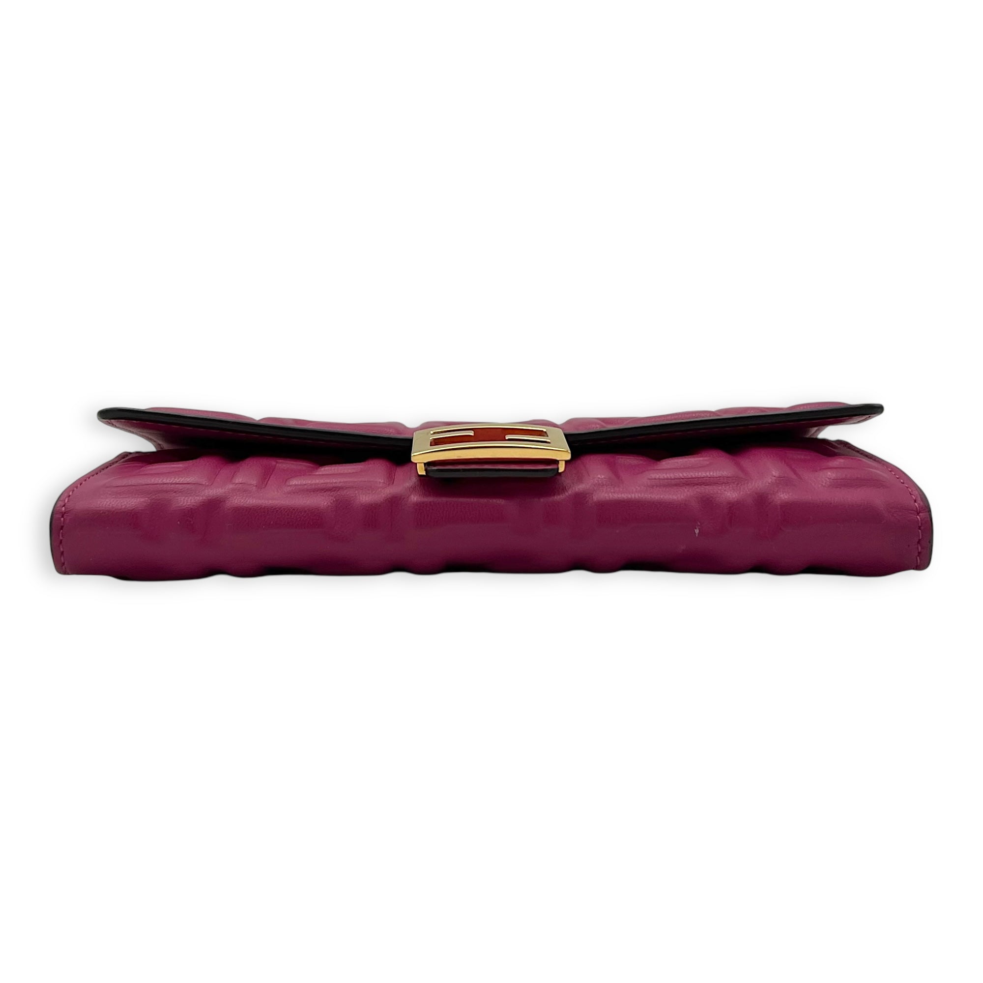 Fendi Baguette Wallet On Chain Pink in Calfskin, Gold hardware_5