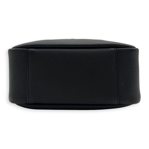 Saint Laurent Le 5 A 7 Shoulder Bag Black in Calfskin, Silver hardware_5