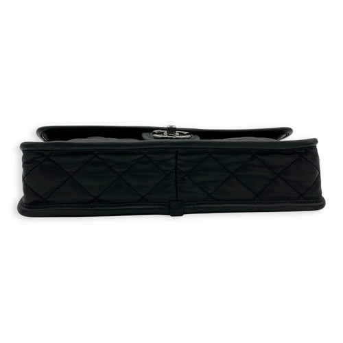 Chanel French Riviera Black Shoulder Bag in Calfskin, Gunmetal hardware_5
