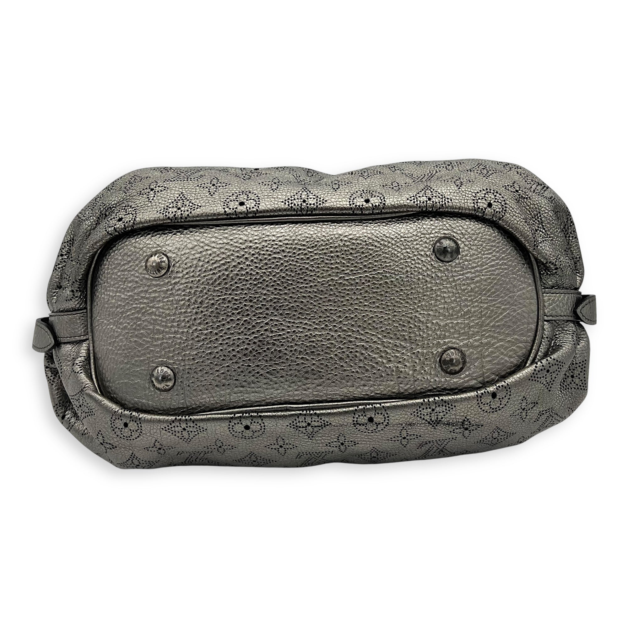 Louis Vuitton Mahina Shoulder Bag Silver in Calfskin, Silver hardware_5
