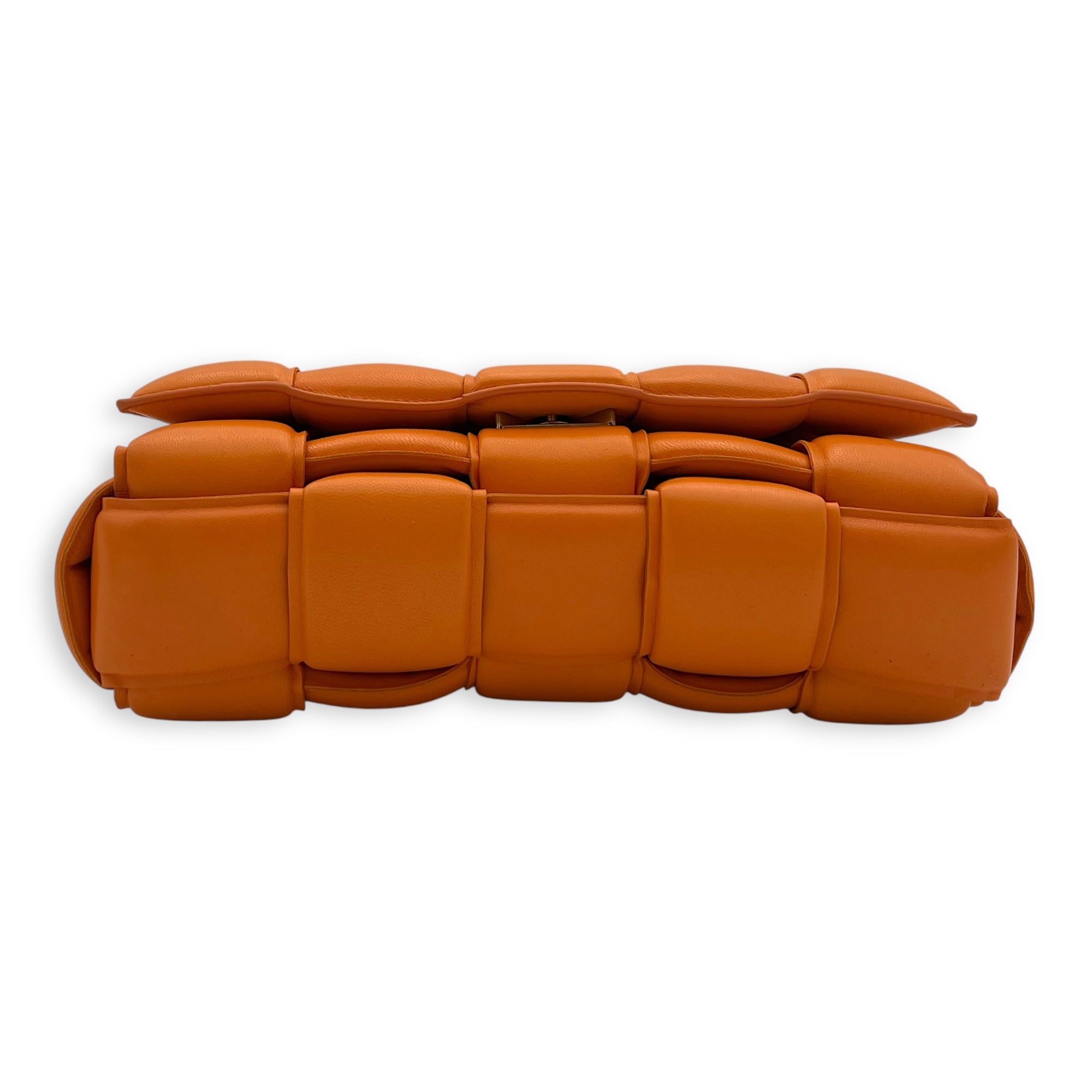 Bottega Veneta Cassette Shoulder Bag Orange in Lambskin, Gold hardware_5